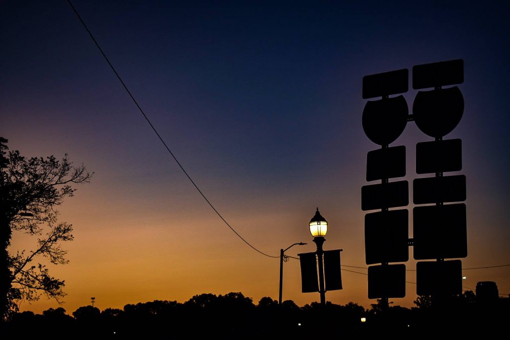 Duvonne Everett Sunrise Direction